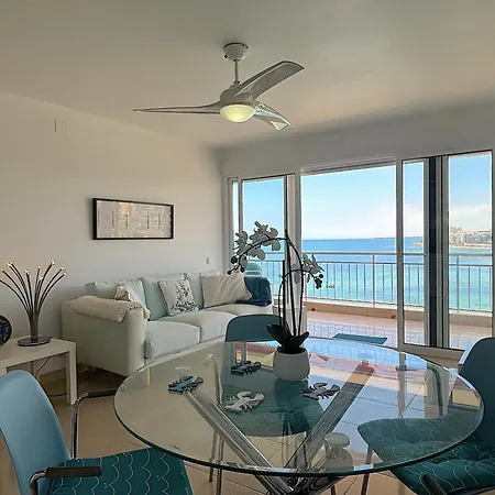 Precioso En La Primera Linea Del Mar Apartamento Torrevieja