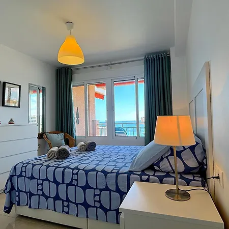 Precioso En La Primera Linea Del Mar Apartment Torrevieja
