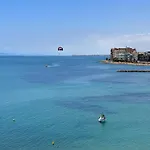 Precioso En La Primera Linea Del Mar Lägenhet